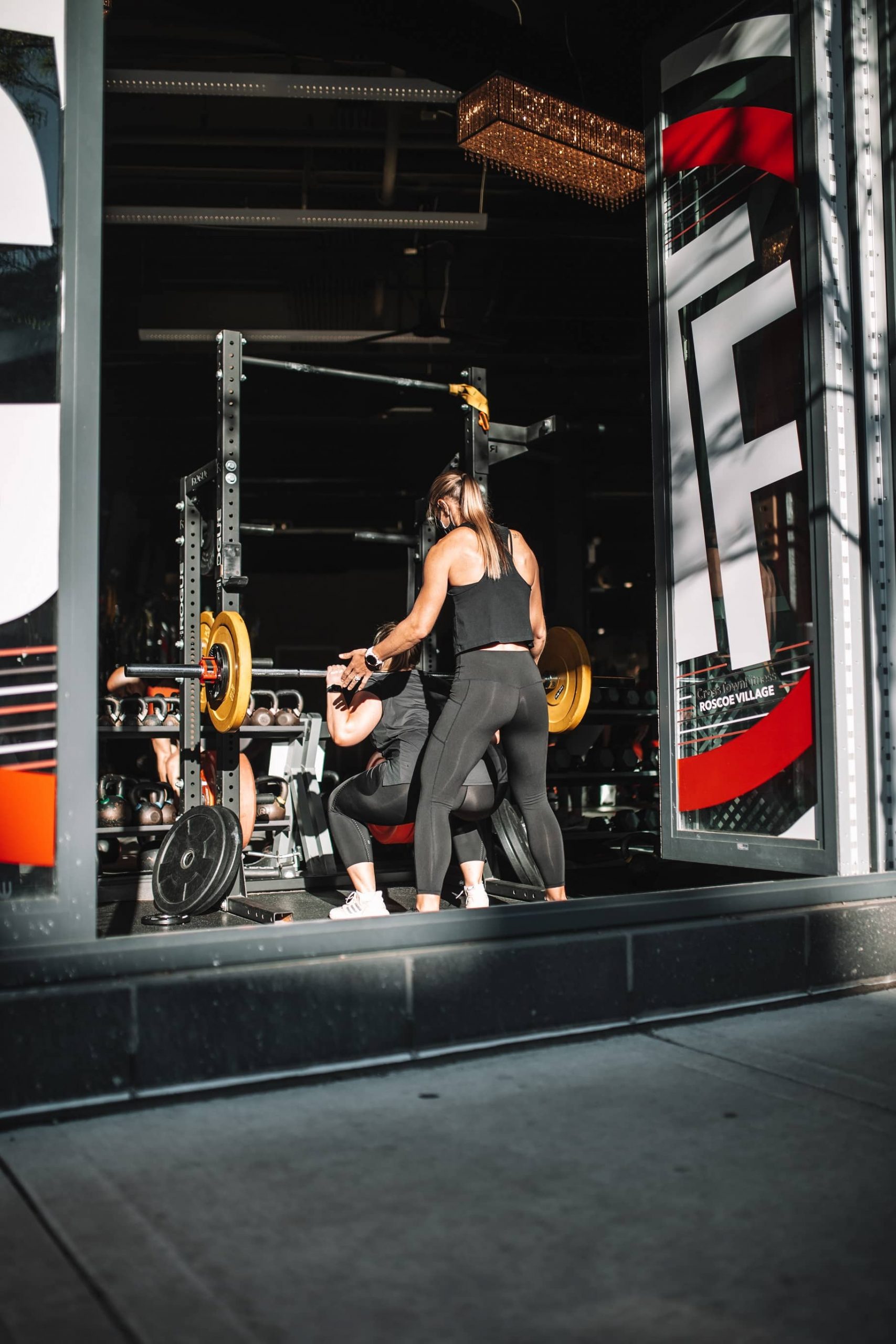 3 Top Gyms For Group Exercise Classes